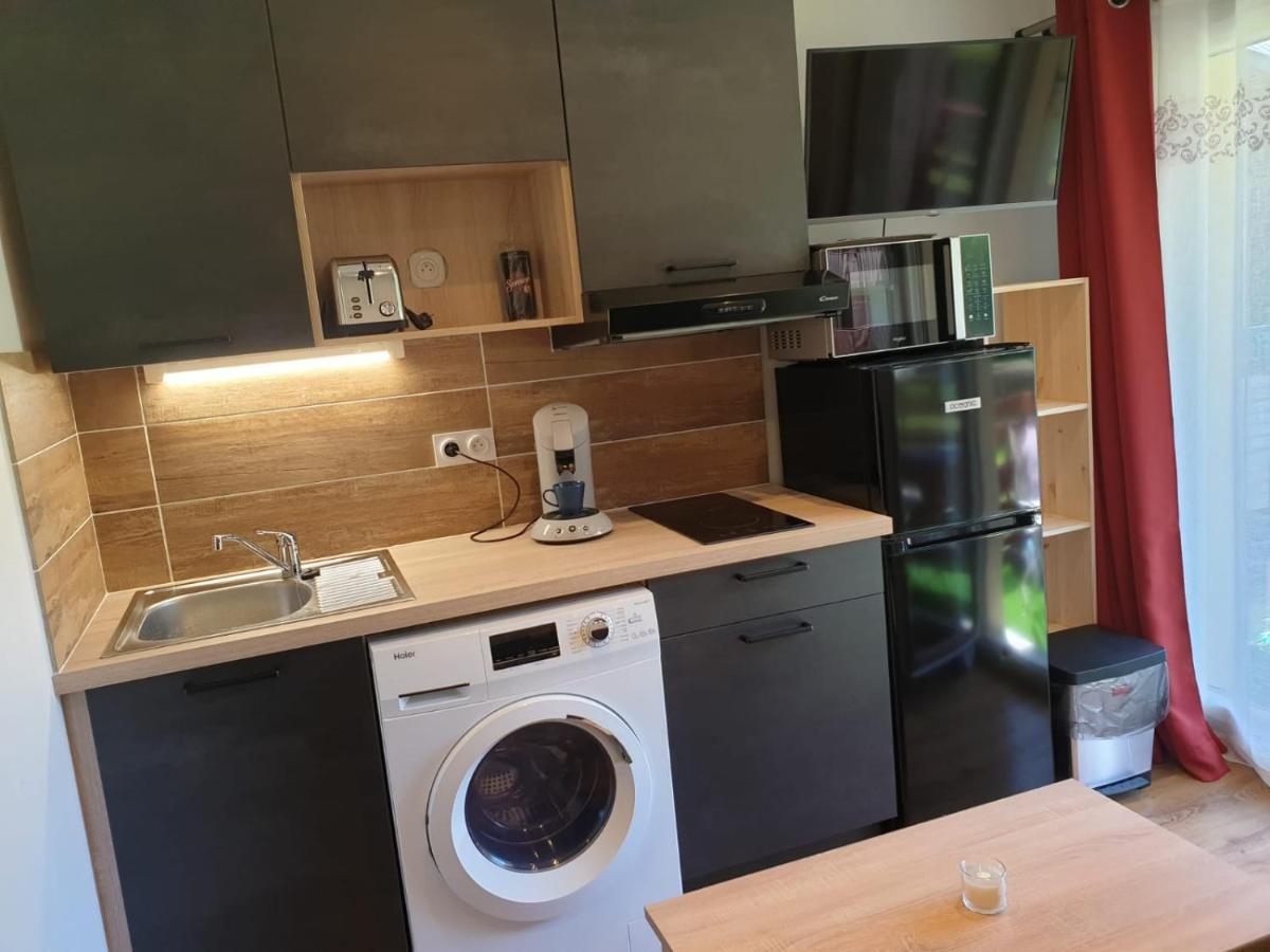 Le 211,Ski Et Randonnee, Lave Linge ,Parking Bernex Zewnętrze zdjęcie