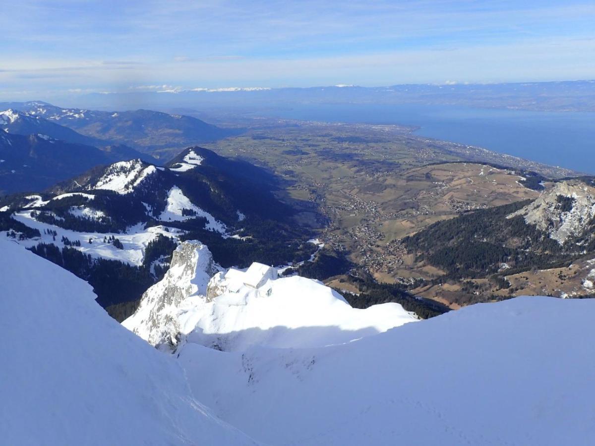 Le 211,Ski Et Randonnee, Lave Linge ,Parking Bernex Zewnętrze zdjęcie